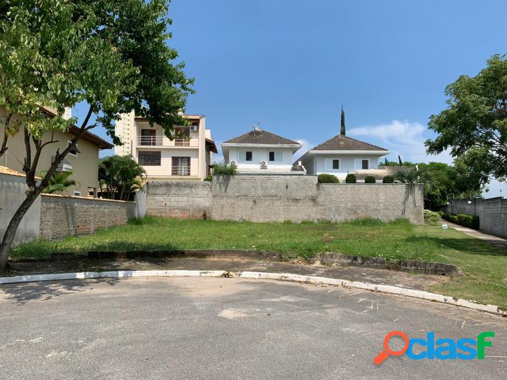 Urbanova - Terreno totalmente plano com 513m²