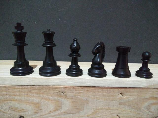 Xadrez com peças grandes