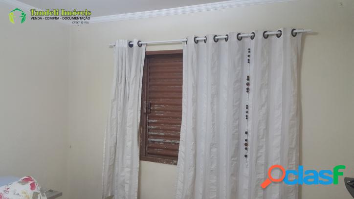 ótimo Apartamento com Condomínio