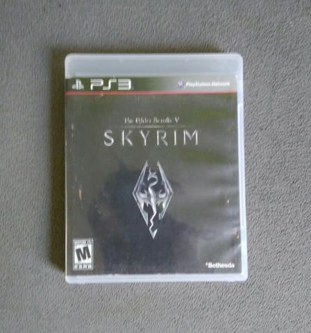 Jogo PS3 Skyrim