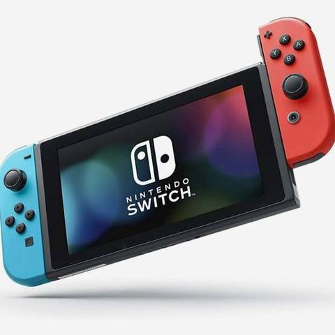 Nintendo Switch + 4 jogos