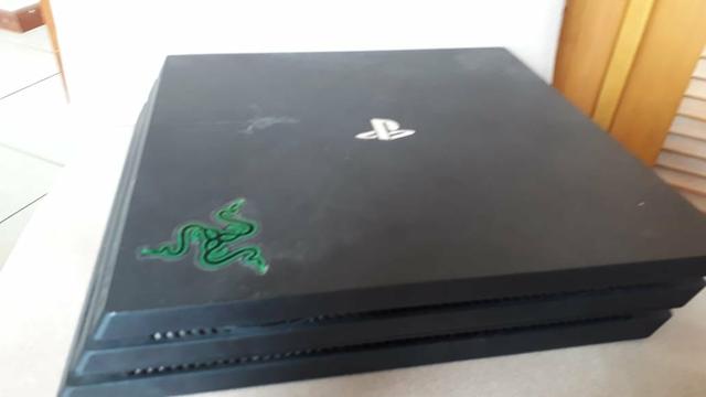 Ps4 Pro 1tb + 7 jogos + 1 controle + base para carregar