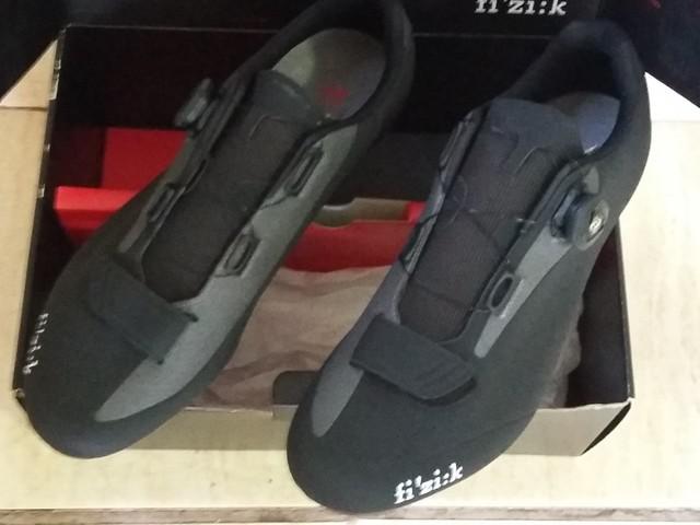 Sapatilha Fizik R5 BOA