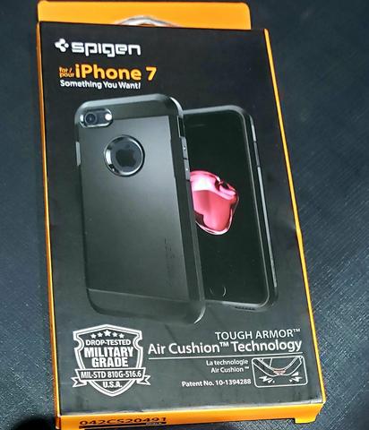 Capa Spigen Tough Armor IPhone 7/8