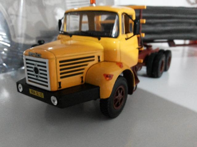 Miniatura do caminhão Sava Berliet 1/43