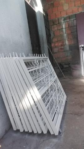 Janelas 100 reais cada sem vidro