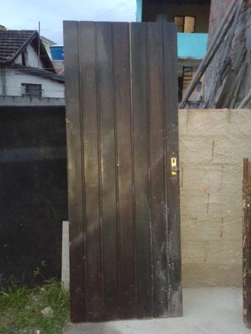 Porta de madeira maciça 80cm