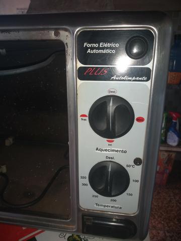 Forno elétrico grande