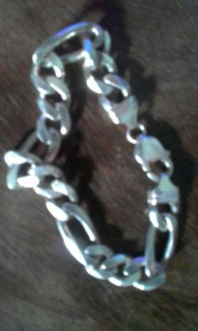 Pulseira mais corrente