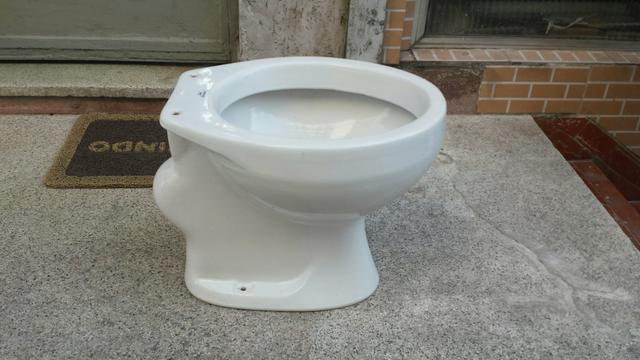 Vaso sanitário branco Ideal Standard - Jabaquara SP
