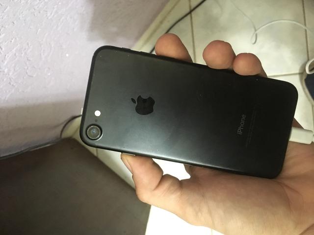 IPhone gb