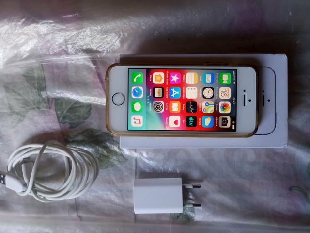 Vendo ou troco um iphone 5s 32 gb. novo na caixa