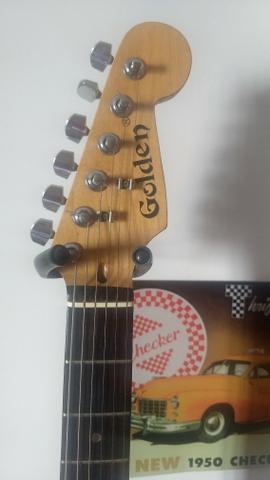 Guitarra Golden Stratocaster