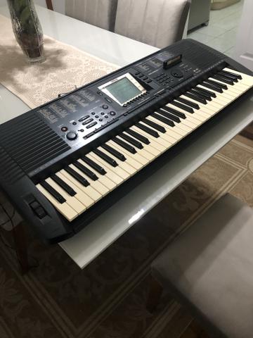 Teclado Yamaha psr 530