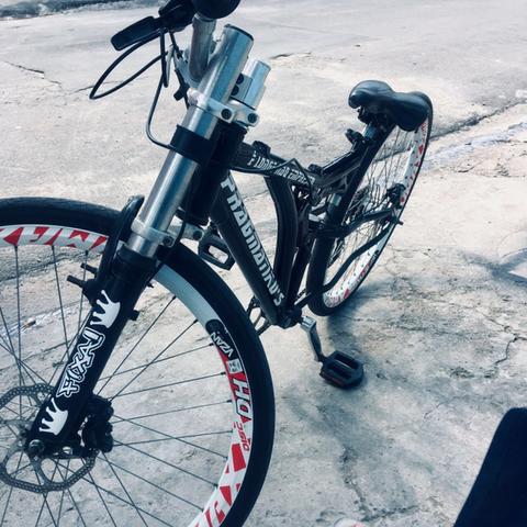 Bicicleta rebaixada personalizada