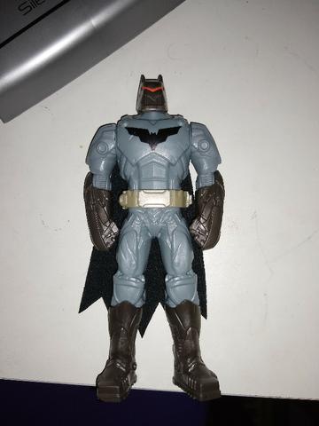 Boneco Liga da Justiça - Batman com Armadura - Mattel