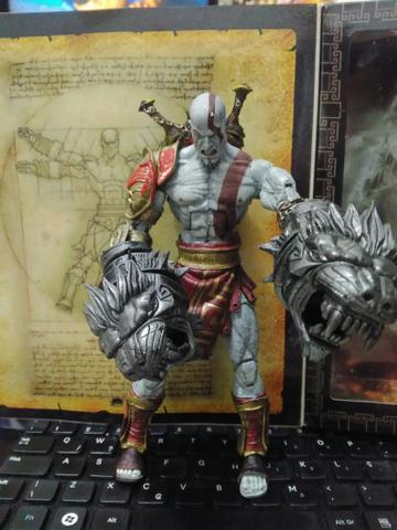 Kratos god of war action figures vários modelos leia a