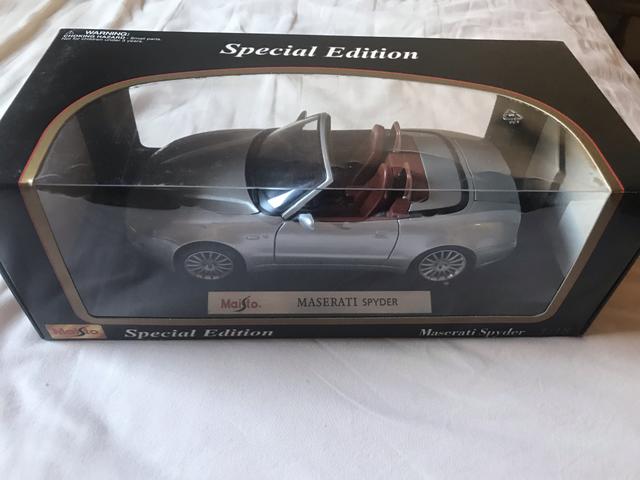 Miniatura de Carro Maserati Spyder