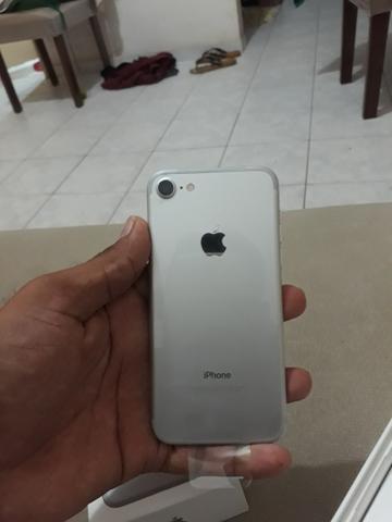 IPhone 7 32GB NOVO R$ 