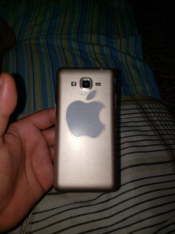 Vende-se um Samsung Galaxy J2 prime