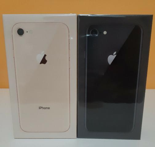(lacrado) iPhone 8 64gb Dourado e Cinza Espacial