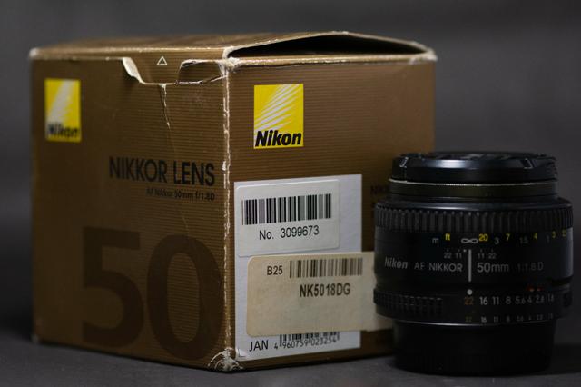 50mm f/1.8D Nikon