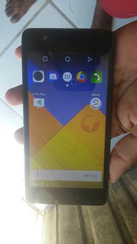 Celular $150
