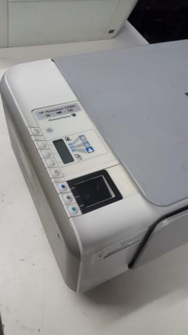 Impressora Multifuncional HP C C/ Cartucho 74 Preto e 75