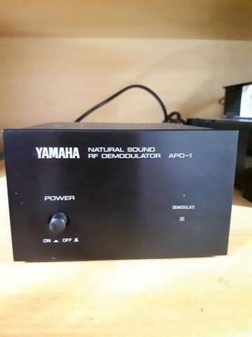 Emodulador de RF yamaha APD 1