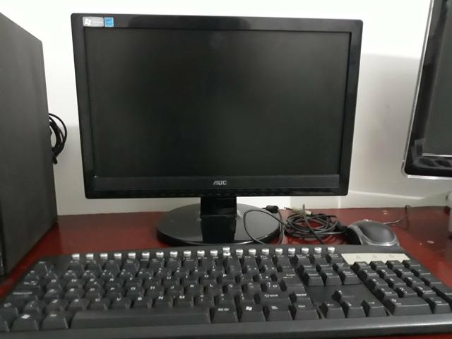 Monitor AOC