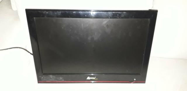 Monitor Lenoxx Premium (19 polegadas)