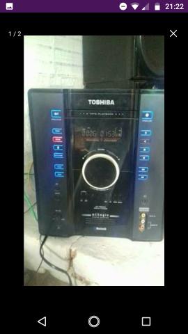 Som Toshiba 800 RMS pra levar logo R$350