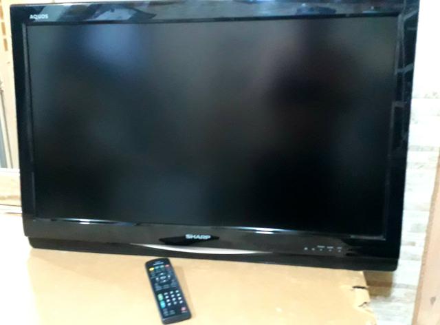 TV 32 LCD Sharp full HD