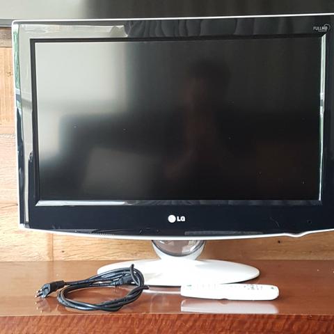 TV LG FullHD 26