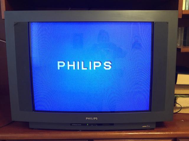 TV Philips Match Line 29" - Não encontra melhor