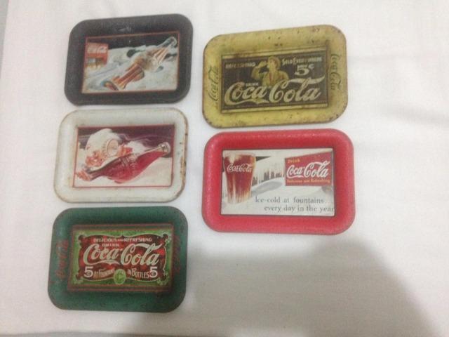 5 mini bandejas coca cola vintages Ler tudo raridade R$150