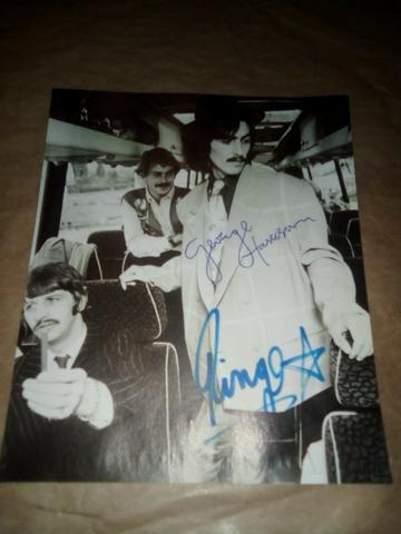 Foto autografada; George Harrison & Ringo Starr, the