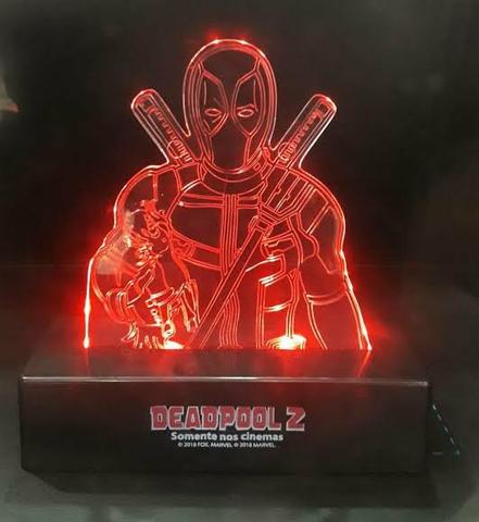 Luminária Deadpool 2 Cinépolis