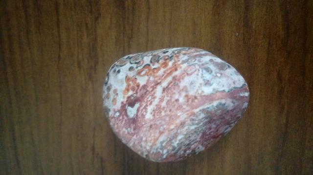 Pedra/ Cristal leopardita ou jaspe leopardo