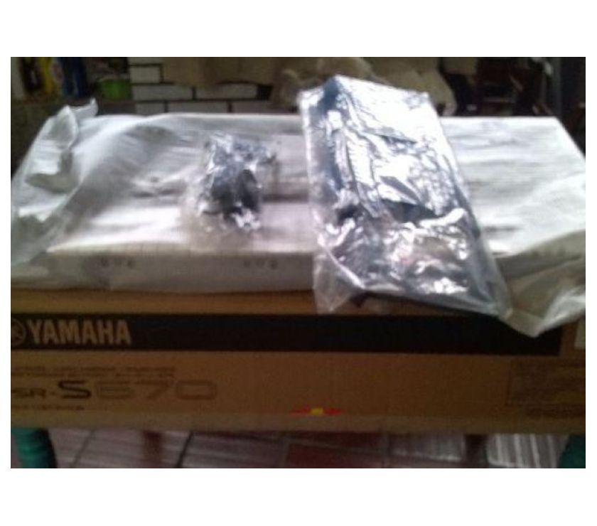 Teclado Yamaha PSR S670 Completo novo com garantia