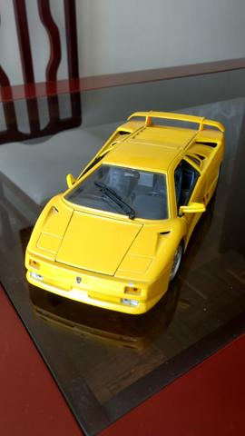 Miniatura Lamborghini Diablo SE 30th Anniversary