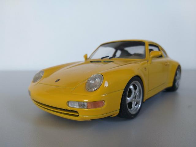 Miniatura Porsche Carrera, réplica 1:18