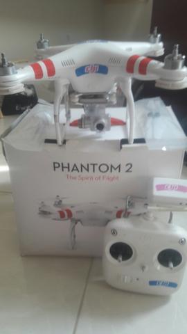 Phantom 2 Vision Plus.