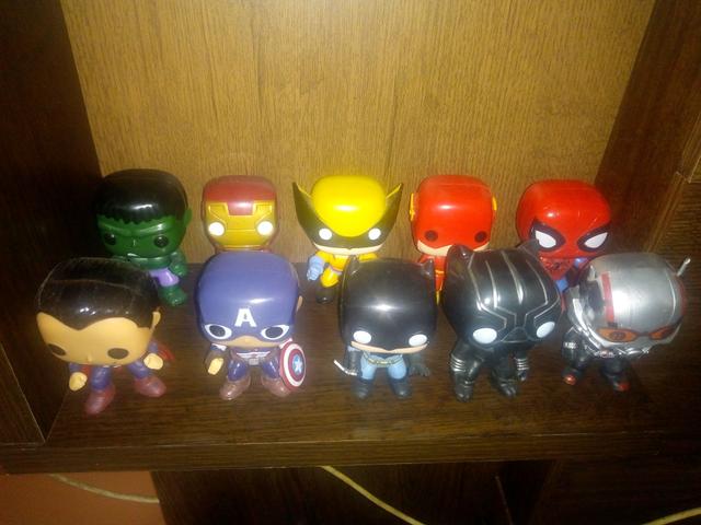 Vendo funko todos marvel e dc