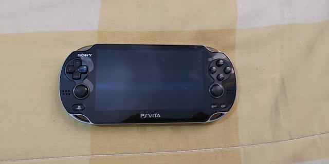 PS VITA Semi-novo