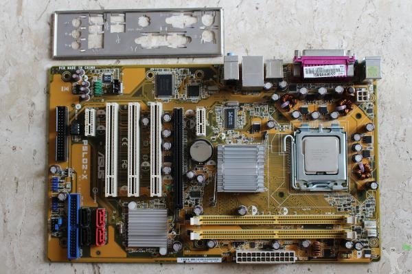 COMBO - Placa mãe ASUS e processador