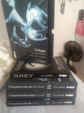 Cinquenta tons de cinza a trilogia + Grey