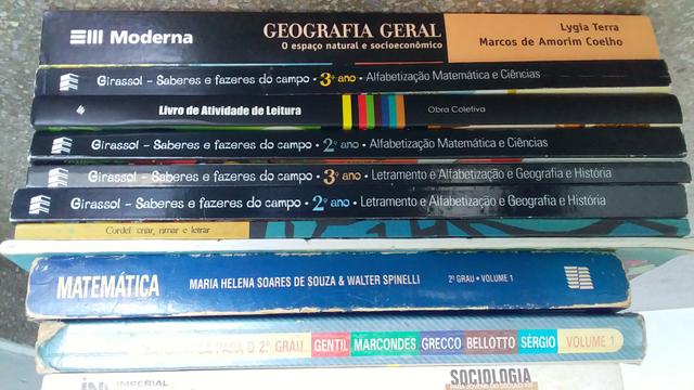 Livros escolares