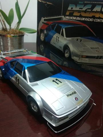 Carrinho de controle remoto Pegasus