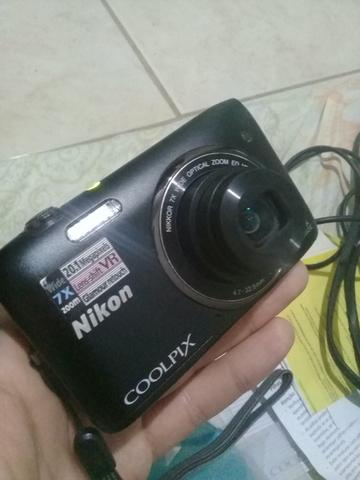Nikon s coolpix
